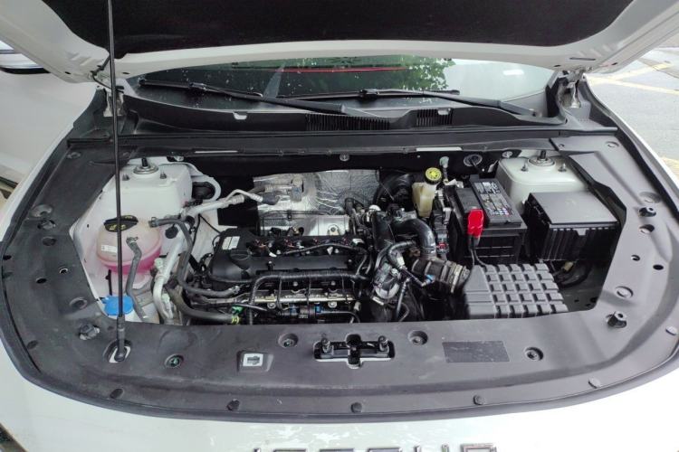 Used JETOUR X70 PLUS 2024 Champion Edition 1.5T DCT Champion PRO 7-Seater Engine Bay