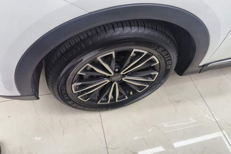Used JETOUR X70 PLUS 2024 Champion Edition 1.5T DCT Champion PRO 5-Seater Exterior 4