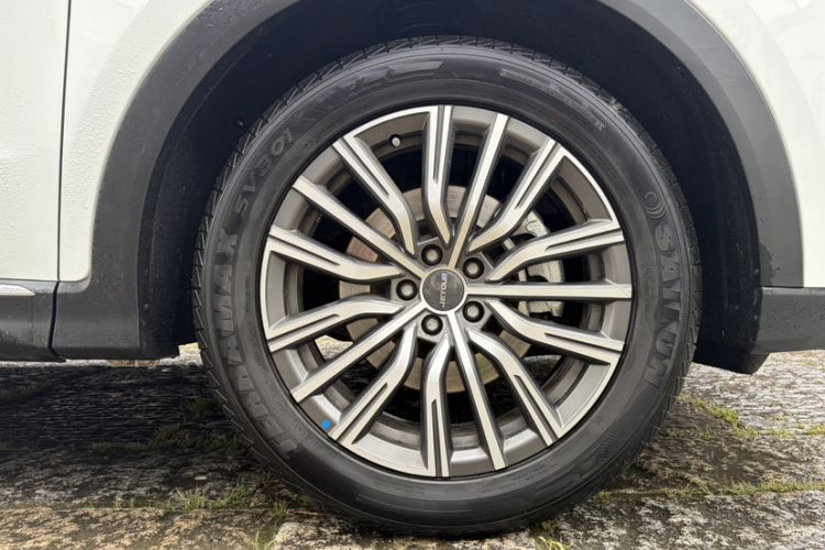 Used JETOUR X70 PLUS 2024 Champion Edition 1.5T DCT Champion MAX 5-Seater Exterior 9