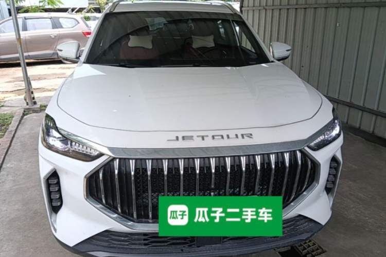 Used JETOUR X70 PLUS 2024 Champion Edition 1.5T DCT Champion PRO 7-Seater Front