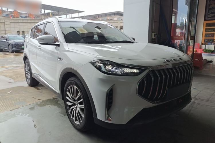Used JETOUR X70 PLUS 2024 Champion Edition 1.5T DCT Champion MAX 5-Seater Front Right 45 Deg