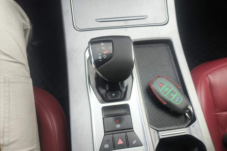 Used JETOUR X70 PLUS 2024 Champion Edition 1.5T DCT Champion PRO 5-Seater Gear Lever