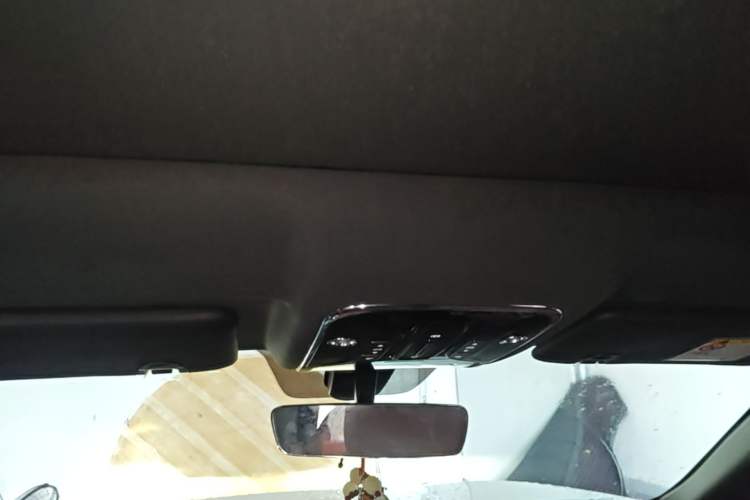 Used JETOUR X70 PLUS 2024 Champion Edition 1.5T DCT Champion PRO 7-Seater Headliner
