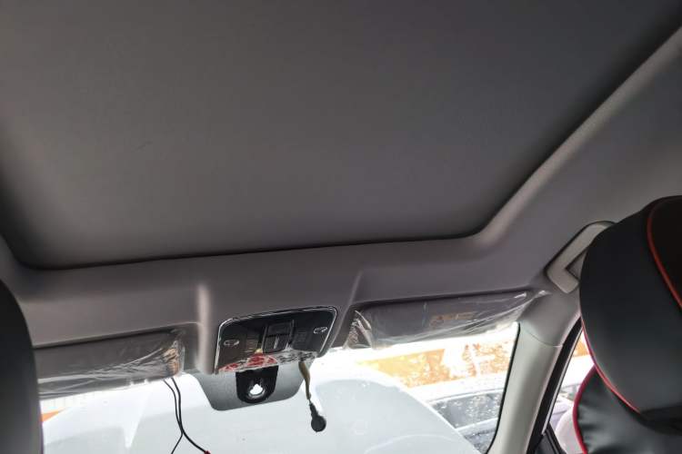 Used JETOUR X70 PLUS 2024 Champion Edition 1.5T Manual 7-Seater Headliner