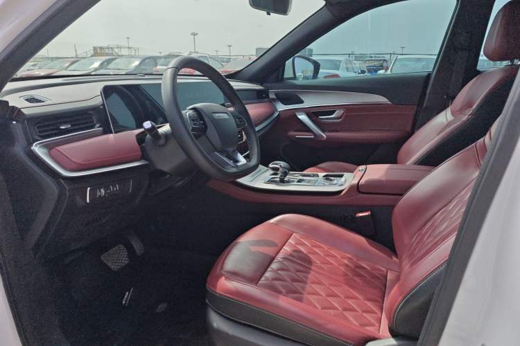 Used JETOUR X70 PLUS 2024 Champion Edition 1.5T DCT Champion MAX 7-Seater Interior 1
