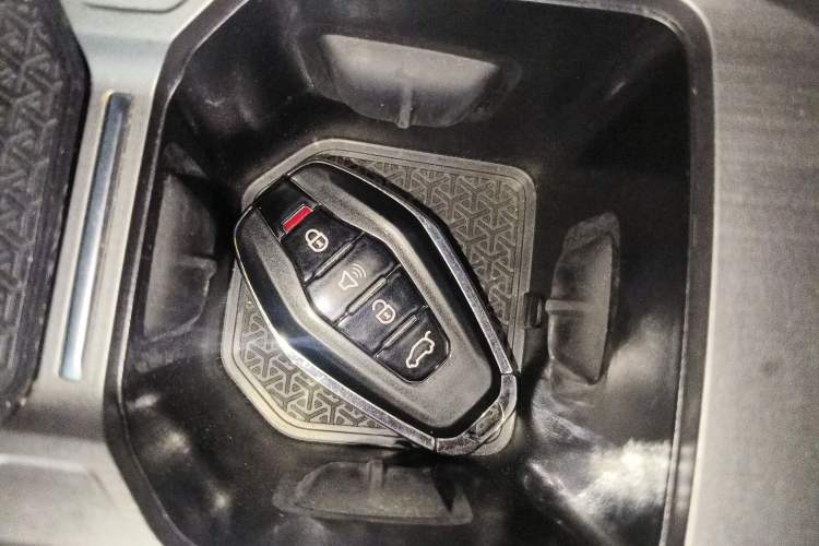 Used JETOUR X70 PLUS 2024 Champion Edition 1.5T DCT Champion PRO 5-Seater Interior 1