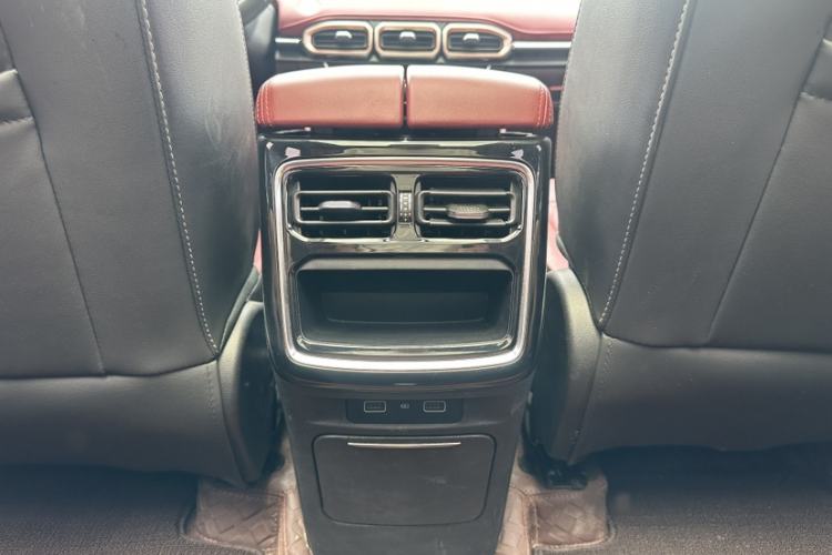 Used JETOUR X70 PLUS 2024 Champion Edition 1.5T DCT Champion MAX+ 5-seater Interior 12