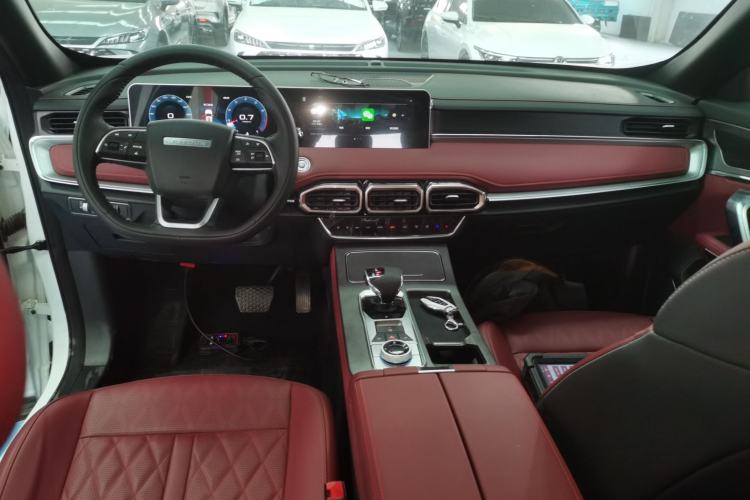 Used JETOUR X70 PLUS 2024 Champion Edition 1.5T DCT Champion PRO 5-Seater Interior 2