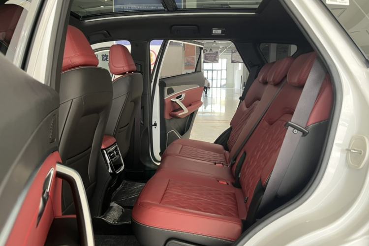 Used JETOUR X70 PLUS 2024 Champion Edition 1.5T DCT Champion PRO 5-Seater Interior 6