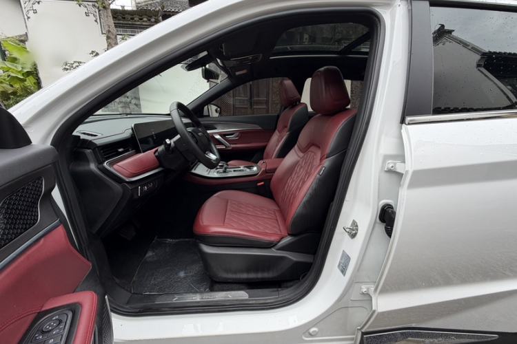 Used JETOUR X70 PLUS 2024 Champion Edition 1.5T DCT Champion MAX 5-Seater Interior 6