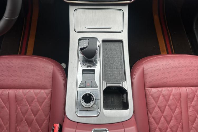 Used JETOUR X70 PLUS 2024 Champion Edition 1.5T DCT Champion MAX+ 5-seater Interior 7