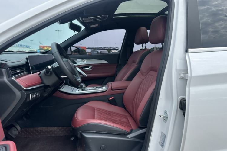 Used JETOUR X70 PLUS 2024 Champion Edition 1.5T DCT Champion MAX+ 5-seater Interior 8