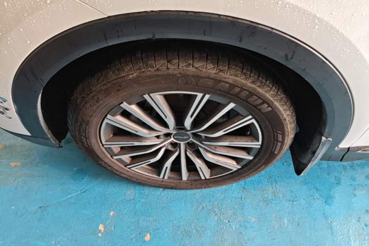Used JETOUR X70 PLUS 2024 Champion Edition 1.5T DCT Champion PRO 7-Seater Left Front Wheel Hub