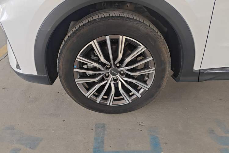 Used JETOUR X70 PLUS 2024 Champion Edition 1.5T DCT Champion PRO 5-Seater Left Front Wheel Hub