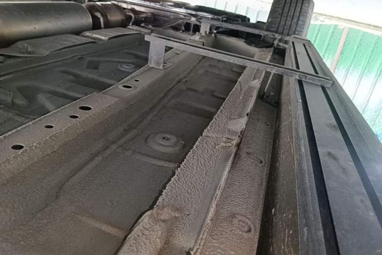 Used JETOUR X70 PLUS 2024 Champion Edition 1.5T DCT Champion PRO 7-Seater Left Side Sill