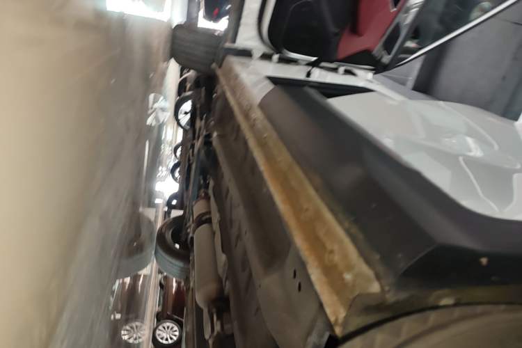Used JETOUR X70 PLUS 2024 Champion Edition 1.5T DCT Champion MAX 5-Seater Left Side Sill