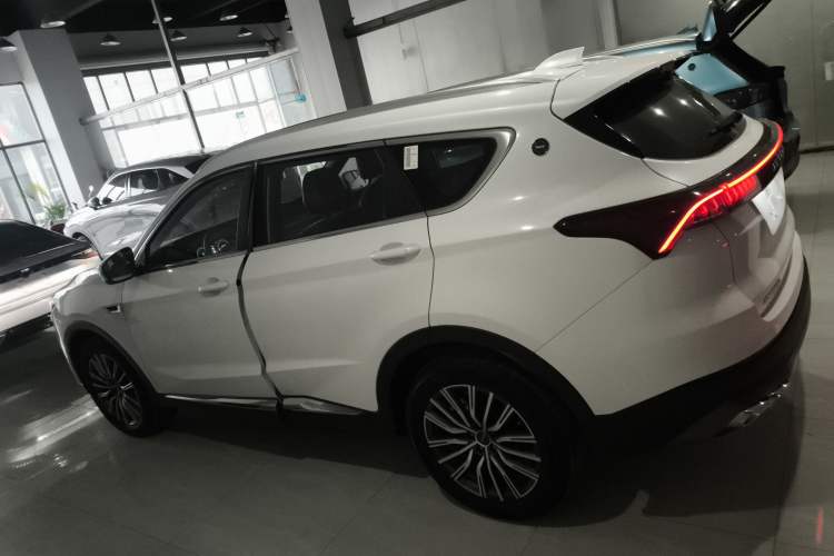 Used JETOUR X70 PLUS 2024 Champion Edition 1.5T DCT Champion PRO 5-Seater Left Side