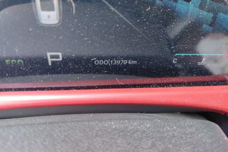 Used JETOUR X70 PLUS 2024 Champion Edition 1.5T DCT Champion MAX 5-Seater Odometer Close Up