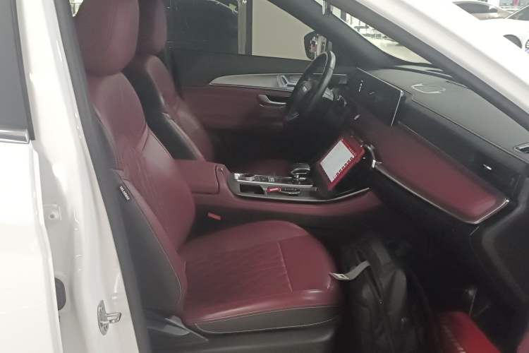 Used JETOUR X70 PLUS 2024 Champion Edition 1.5T DCT Champion MAX 5-Seater Right Front Seat