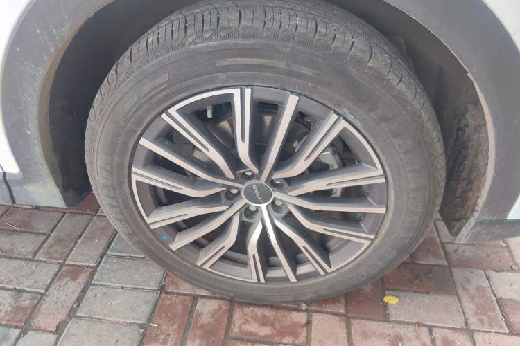 Used JETOUR X70 PLUS 2024 Champion Edition 1.5T DCT Champion MAX 5-Seater Right Front Wheel Hub