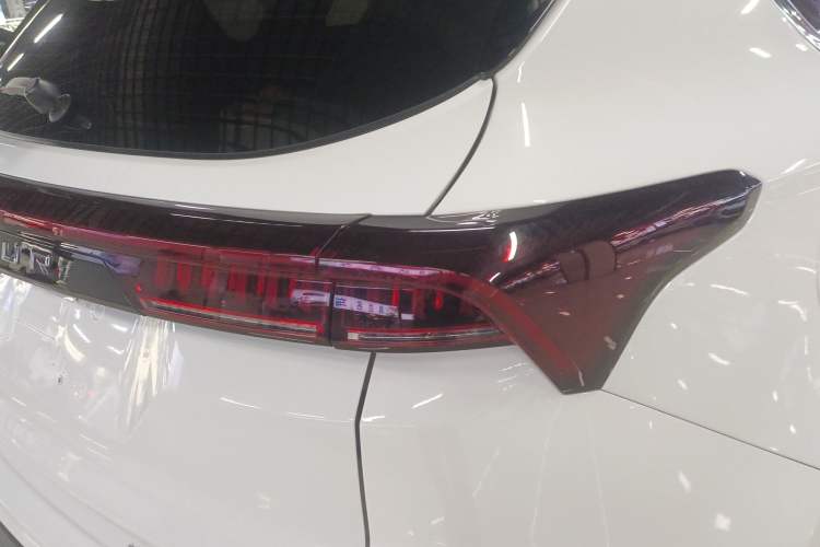Used JETOUR X70 PLUS 2024 Champion Edition 1.5T DCT Champion MAX 5-Seater Right Rear Taillight