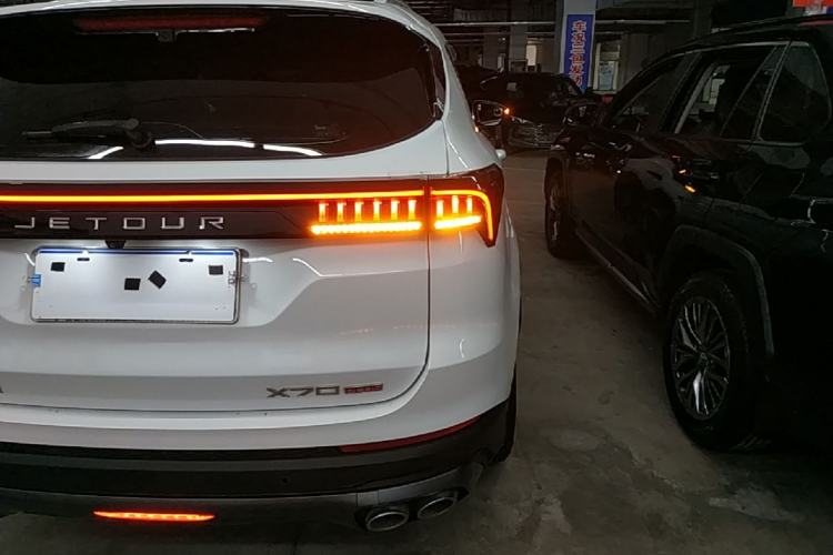 Used JETOUR X70 PLUS 2024 Champion Edition 1.5T DCT Champion MAX 5-Seater Right Rear Taillight