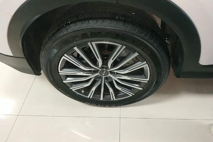 Used JETOUR X70 PLUS 2024 Champion Edition 1.5T DCT Champion MAX 7-Seater Right Rear Wheel Hub