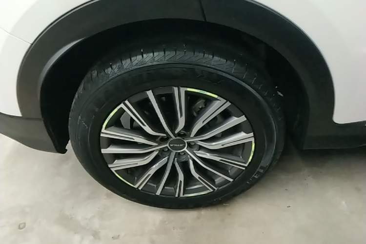 Used JETOUR X70 PLUS 2024 Champion Edition 1.5T DCT Champion MAX 5-Seater Right Rear Wheel Hub
