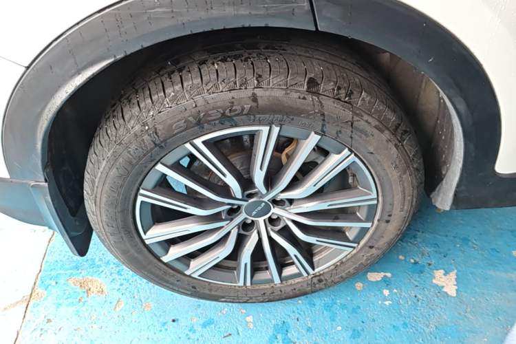 Used JETOUR X70 PLUS 2024 Champion Edition 1.5T DCT Champion PRO 7-Seater Right Rear Wheel Hub
