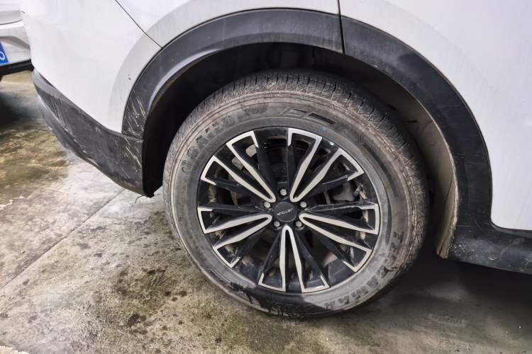 Used JETOUR X70 PLUS 2024 Champion Edition 1.5T Manual 7-Seater Right Rear Wheel Hub