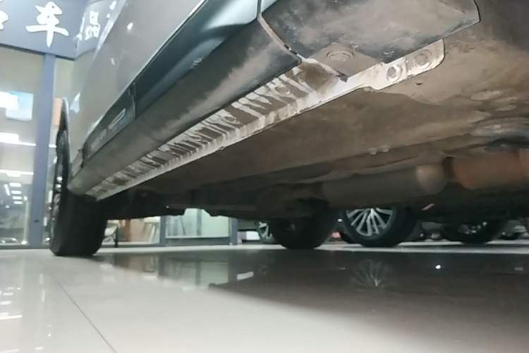 Used JETOUR X70 PLUS 2024 Champion Edition 1.5T DCT Champion MAX 7-Seater Right Side Sill