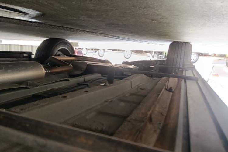 Used JETOUR X70 PLUS 2024 Champion Edition 1.5T DCT Champion PRO 7-Seater Right Side Sill
