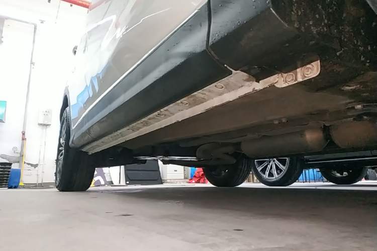 Used JETOUR X70 PLUS 2024 Champion Edition 1.5T DCT Champion MAX 5-Seater Right Side Sill