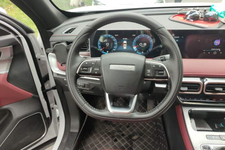 Used JETOUR X70 PLUS 2024 Champion Edition 1.5T Manual 7-Seater Steering Wheel