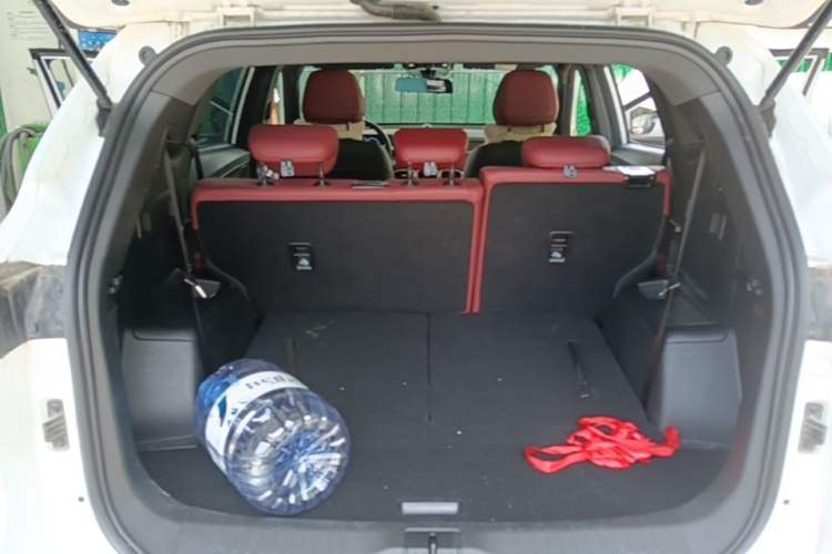 Used JETOUR X70 PLUS 2024 Champion Edition 1.5T DCT Champion PRO 7-Seater Trunk