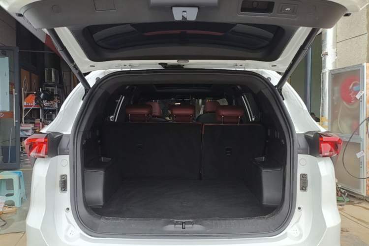 Used JETOUR X70 PLUS 2024 Champion Edition 1.5T DCT Champion MAX 5-Seater Trunk