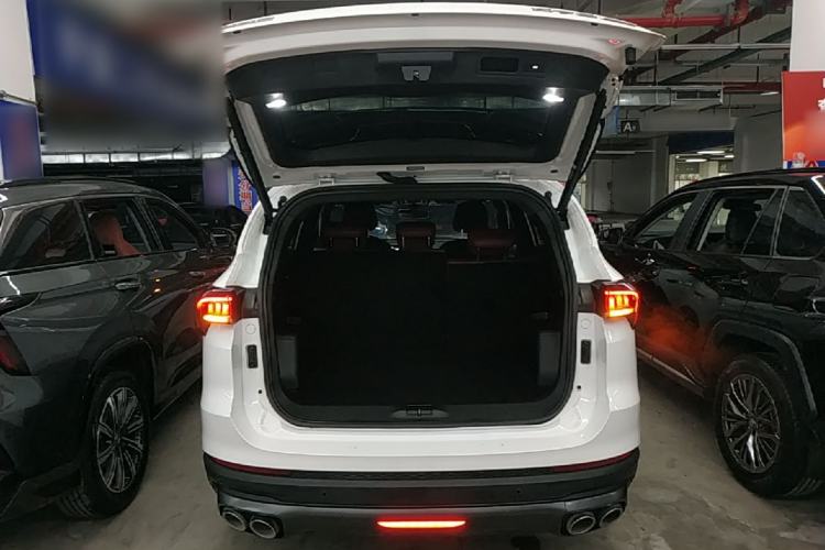 Used JETOUR X70 PLUS 2024 Champion Edition 1.5T DCT Champion MAX 5-Seater Trunk