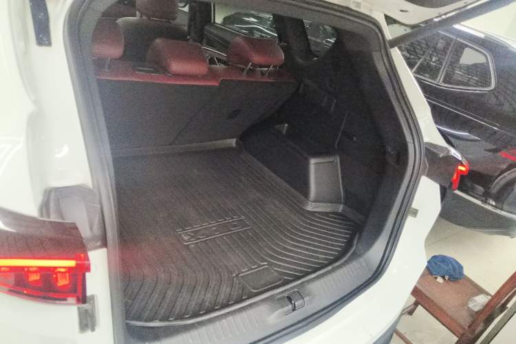 Used JETOUR X70 PLUS 2024 Champion Edition 1.5T DCT Champion PRO 5-Seater Trunk