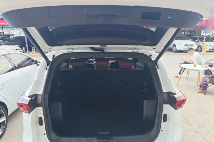 Used JETOUR X70 PLUS 2024 Champion Edition 1.5T DCT Champion MAX 5-Seater Trunk