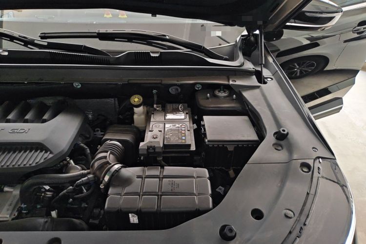 Used JETOUR X70 PLUS 2025 1.5T Flagship 7-Seater Engine Bay Left