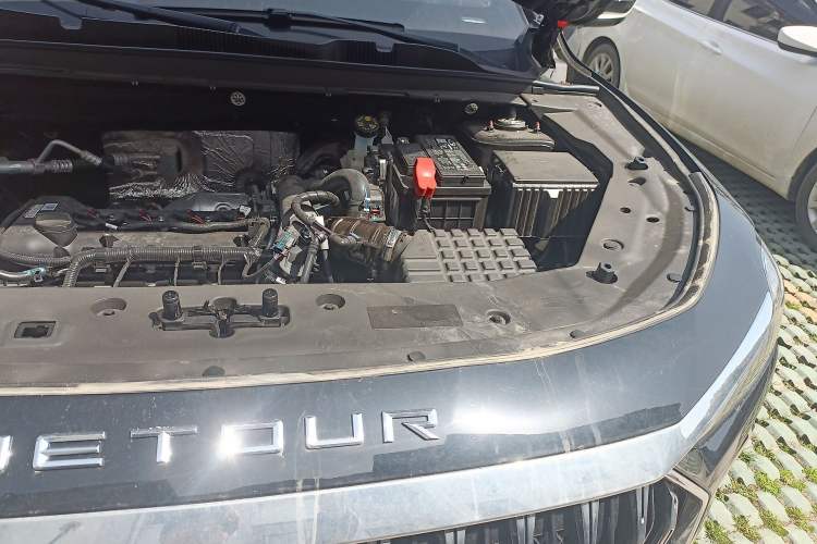 Used JETOUR X70 PLUS 2025 Champion Edition 1.5T DCT Champion PRO 5-Seater Engine Bay Left