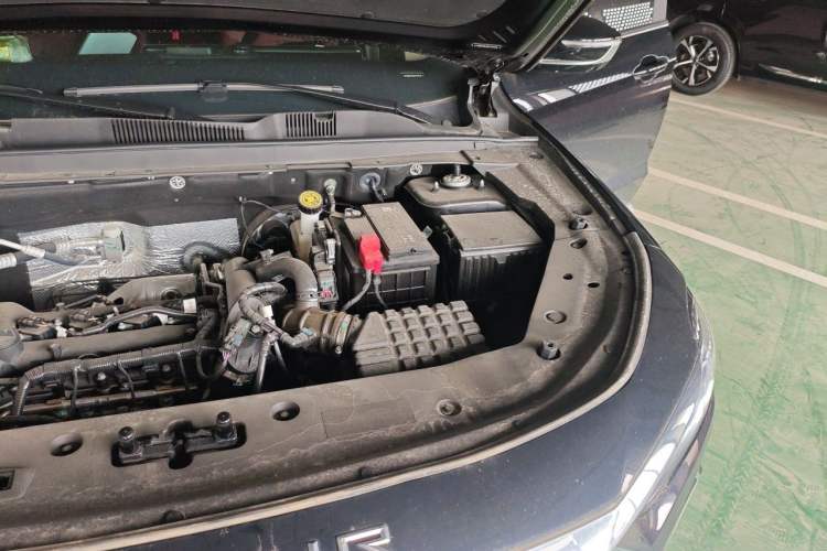 Used JETOUR X70 PLUS 2025 Champion Edition 1.5T DCT Champion PRO 5-Seater Engine Bay Left