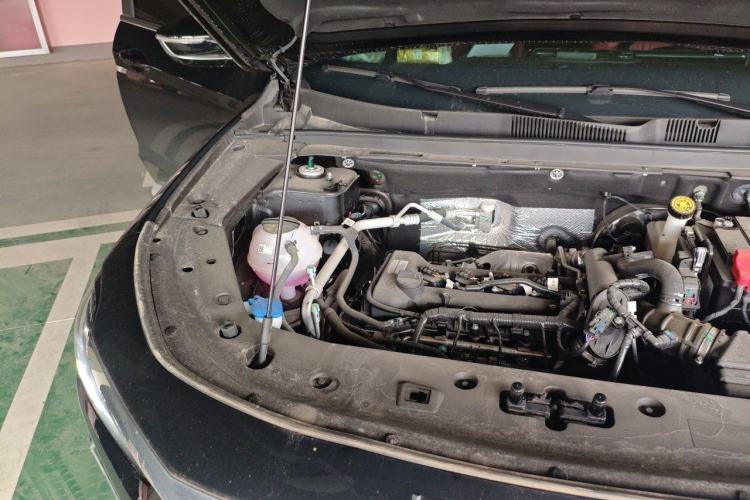 Used JETOUR X70 PLUS 2025 Champion Edition 1.5T DCT Champion PRO 5-Seater Engine Bay Right
