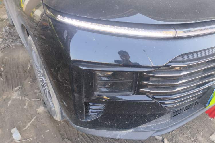 Used JETOUR X70 PLUS 2025 1.5T Luxury Dynamic Edition 7-Seater Exterior 6