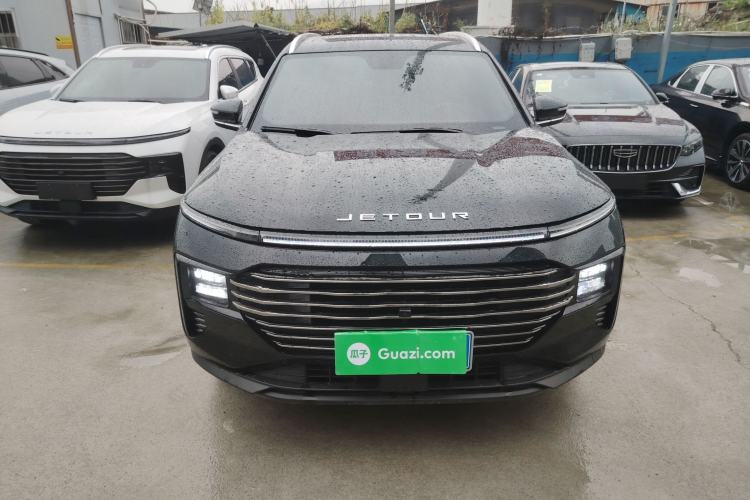 Used JETOUR X70 PLUS 2025 1.5T ZhiZhen Pailong Edition 7-Seater Front