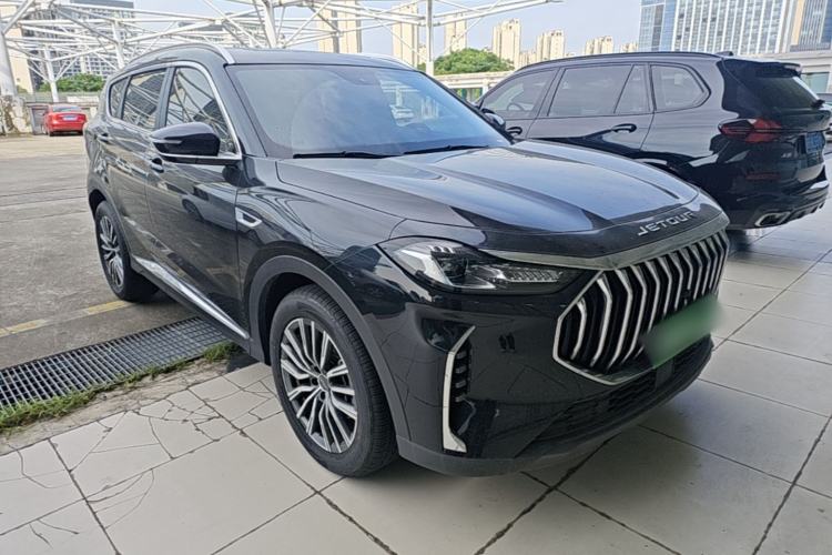 Used JETOUR X70 PLUS 2025 Champion Edition 1.5T DCT Champion PRO 5-Seater Front Right 45 Deg