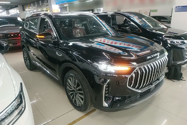Used JETOUR X70 PLUS 2025 Champion Edition 1.5T DCT Champion PRO 5-Seater Front Right 45 Deg