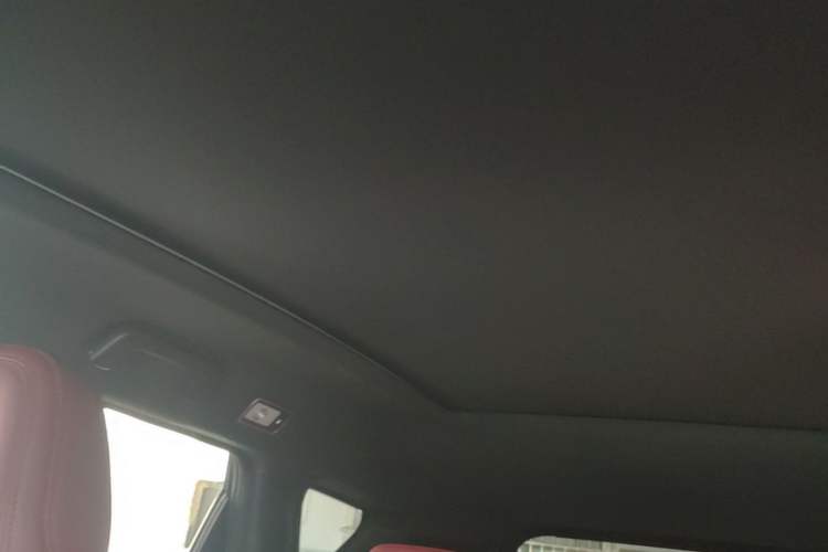 Used JETOUR X70 PLUS 2025 1.5T Elite Edition 7-Seater Headliner