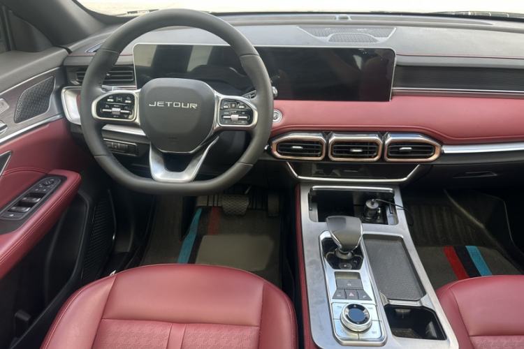 Used JETOUR X70 PLUS 2025 Champion Edition 1.5T DCT Champion MAX+ 5-seater Interior 3