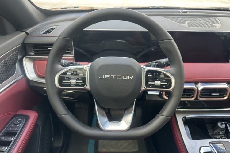 Used JETOUR X70 PLUS 2025 Champion Edition 1.5T DCT Champion MAX+ 5-seater Interior 4